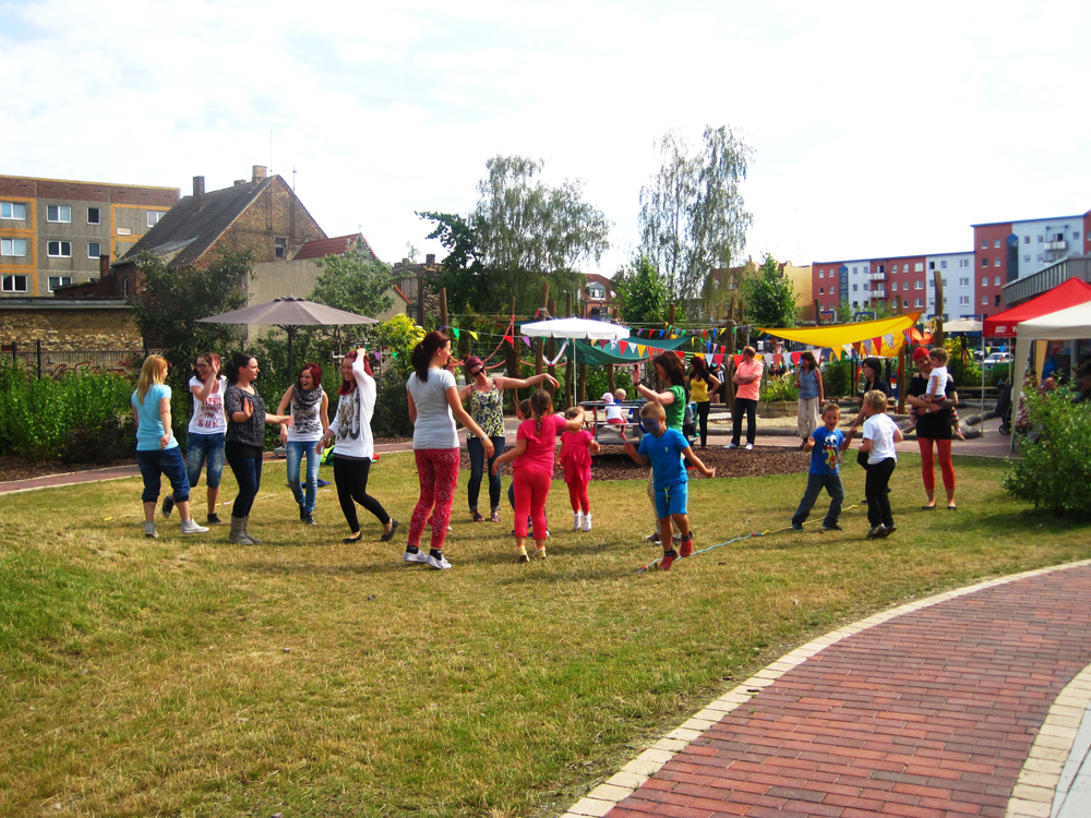 Sommerfest 2014: Froh und fit - Alle machen mit!-10